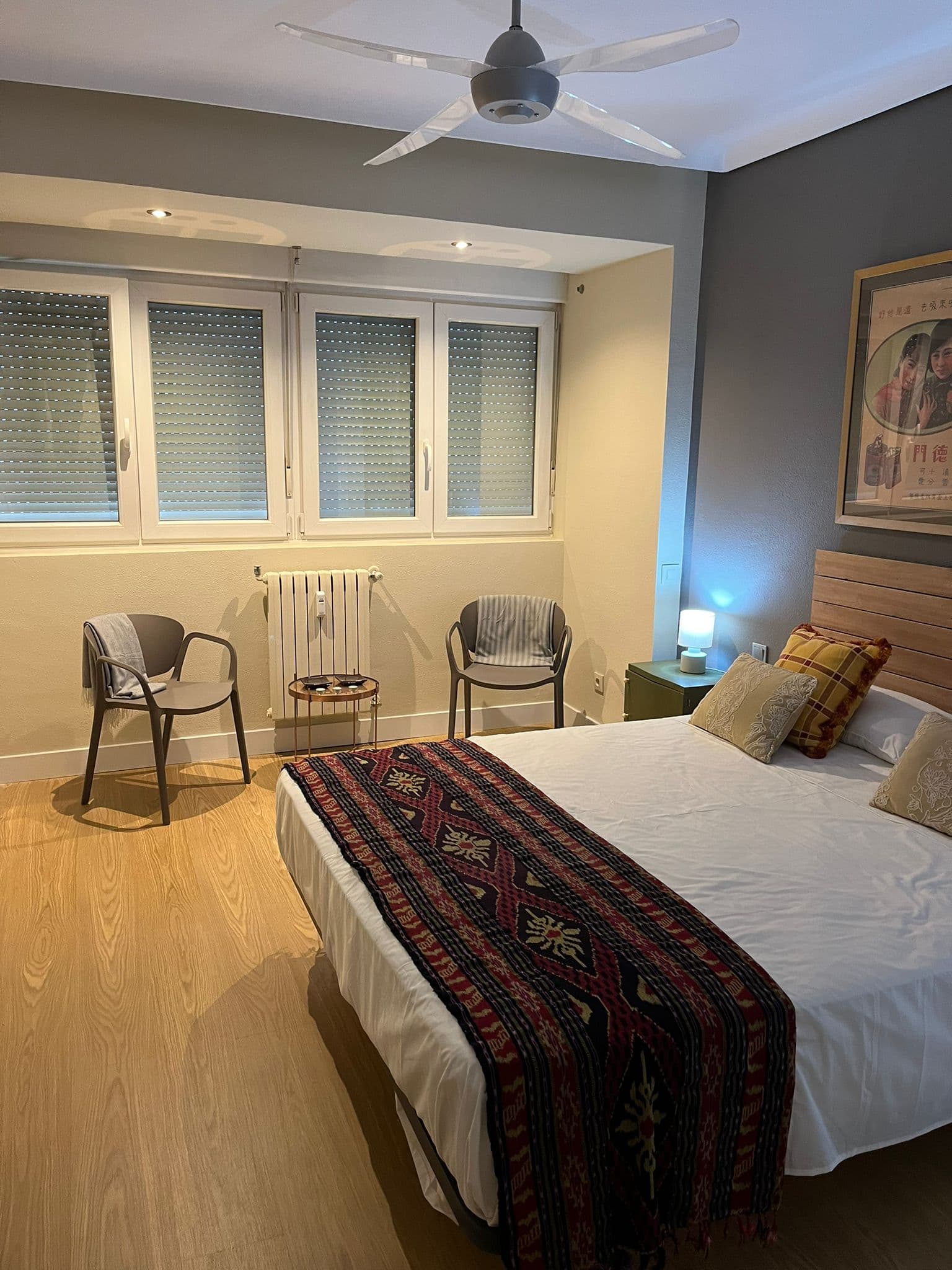 Bedroom professional clutter removal